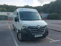 White Used 2023 Renault Master Business Van | £17,498 (Fair price)
