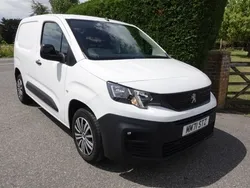 White Used 2022 Peugeot Partner Premium MPV | £13,188 (A bit pricey)
