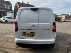 White Used 2024 Peugeot E-Partner MPV | £20,895 (Fair price)