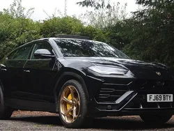 Used 2022 Lamborghini Urus SUV | £139,990