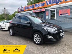 Black Used 2013 Hyundai i20 Active Hatchback | £4,495 (Fair price)