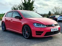 Red Used 2015 VW Golf VII R Hatchback | £12,495 (Fair price)