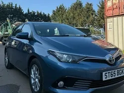 Used 2015 Toyota Auris | £5,499 (Good price)