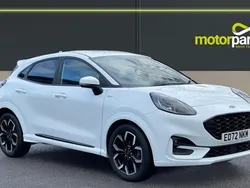 White Used 2022 Ford Puma ST-Line X Hatchback | £17,000 (Fair price)