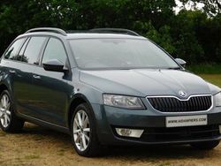 Grey Used 2015 Skoda Octavia Elegance Estate | £7,500 (Fair price)