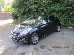 Black Used 2016 Peugeot 208 Allure Hatchback | £6,490 (Fair price)