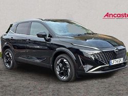 Black Used 2024 Nissan Qashqai N-Connecta SUV | £23,975 (Expensive)