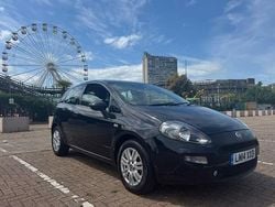 Black Used 2014 Fiat Punto Lounge Hatchback | £2,995