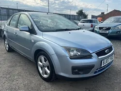 Blue Used 2007 Ford Focus Zetec Hatchback | £1,599 (Good price)