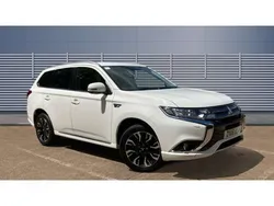 White Used 2016 Mitsubishi Outlander P-HEV SUV | £11,183 (Good price)