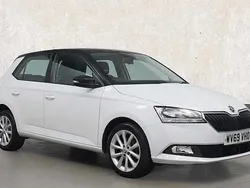 White Used 2019 Skoda Fabia Colour Edition Hatchback | £10,602 (Fair price)