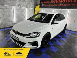 White Used 2018 VW Golf VII GTD Hatchback | £14,995 (Fair price)