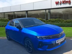 Blue Used 2024 Vauxhall Astra Ultimate Hatchback | £20,795 (Good price)