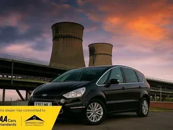 Black Used 2016 Ford S-MAX Zetec MPV | £5,490 (Fair price)
