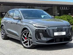 Grey New 2025 Audi Q6 e-tron Performance SUV | £69,510 (Super price)