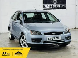Blue Used 2007 Ford Focus Zetec Hatchback | £2,000 (Fair price)