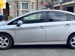 Silver Used 2009 Toyota Prius Hatchback | £5,950 (Fair price)