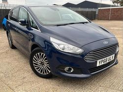 Blue Used 2018 Ford S-MAX Titanium MPV | £11,741 (Fair price)