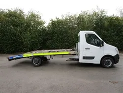 White Used 2016 Nissan NV400 SE Van | £15,594