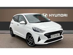 White Used 2024 Hyundai i10 Premium Hatchback | £15,841 (Fair price)