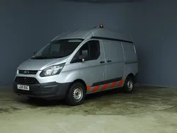 Silver Used 2015 Ford Transit Custom Van | £3,499 (Fair price)