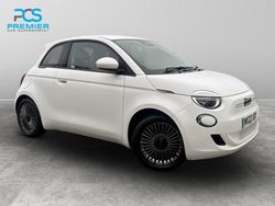 White Used 2022 Fiat 500e Icon Hatchback | £10,395 (Fair price)