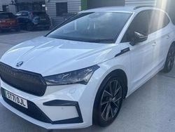 White Used 2022 Skoda Enyaq iV SportLine SUV | £23,600 (Fair price)