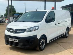 White Used 2019 Vauxhall Vivaro Edition Van | £7,450 (Super price)