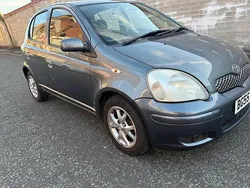 Blue Used 2005 Toyota Yaris Hatchback | £1,249 (Fair price)