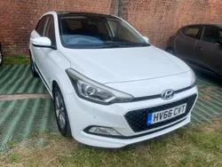 White Used 2016 Hyundai i20 Premium SE Hatchback | £7,780 (Fair price)