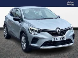 Grey Used 2021 Renault Captur Iconic SUV | £12,444 (Fair price)