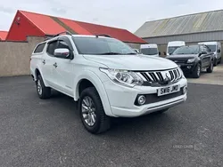 White Used 2016 Mitsubishi L200 Pickup | £12,950 (Good price)