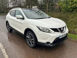 White Used 2014 Nissan Qashqai S SUV | £6,995 (A bit pricey)