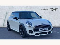 White Used 2019 Mini Cooper Sport Hatchback | £16,875 (Fair price)