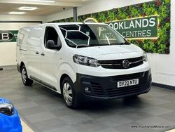 White Used 2020 Vauxhall Vivaro S Van | £10,985 (Good price)
