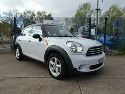 White Used 2014 Mini Cooper D Countryman SUV | £5,695 (Fair price)