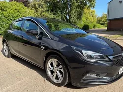 Black Used 2016 Vauxhall Astra SRi Hatchback | £4,695 (Good price)
