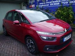 Red Used 2017 Citroën C4 Picasso PureTech MPV | £4,695 (Good price)