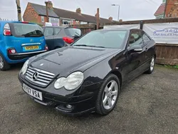 Black Used 2007 Mercedes C200 SE Coupe | £2,695 (Fair price)
