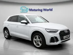 White Used 2021 Audi Q5 S-Line SUV | £28,500 (Good price)
