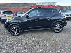 Black Used 2014 Nissan Juke Tekna SUV | £3,995 (Good price)