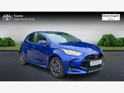 Blue Used 2023 Toyota Yaris Hybrid Design Hatchback | £16,633 (Good price)