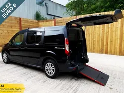 Black Used 2020 Ford Grand Tourneo Connect MPV | £18,902 (Expensive)