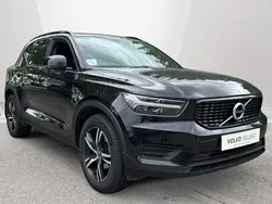 Used 2022 Volvo XC40 R-Design SUV | £21,290 (Fair price)