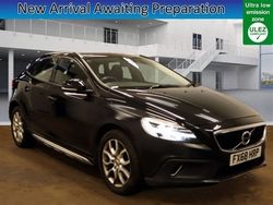 Black Used 2018 Volvo V40 Plus Estate | £9,400 (Fair price)