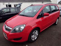 Red Used 2014 Vauxhall Zafira S MPV | £4,495 (A bit pricey)