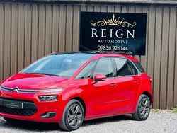 Red Used 2016 Citroën C4 Picasso SELECTION MPV | £6,690 (Fair price)