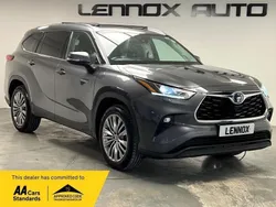 Grey Used 2021 Toyota Highlander SUV | £31,990 (Fair price)