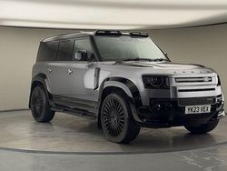 Eiger grey Used 2023 Land Rover Defender SE Dynamic Estate | £73,000