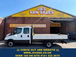 White Used 2022 Iveco Daily Sedan | £15,995 (Super price)
